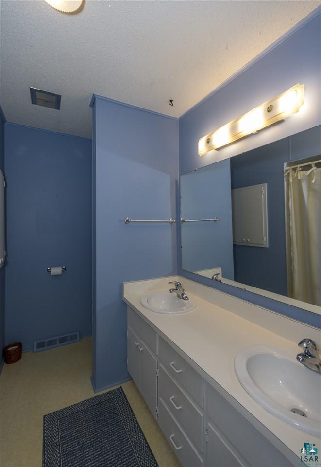 11816 South Long Lake Road Solon Springs, WI 54873 - Photo 9 of 24 Gallery Image 9