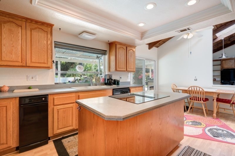 15185 Crocker Road Poway, CA 92064 - Photo 6 of 25