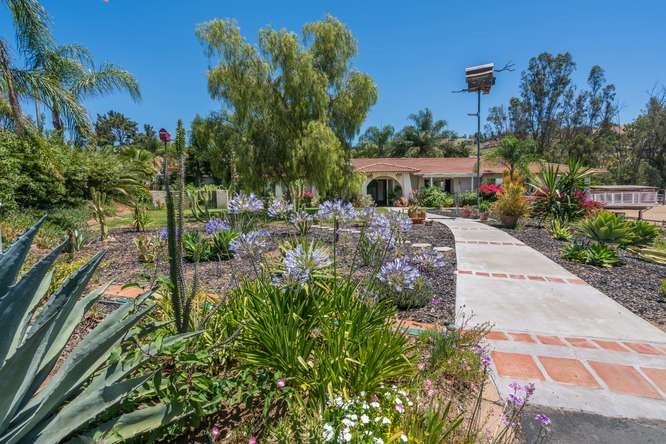 15185 Crocker Road Poway, CA 92064 - Photo 7 of 25