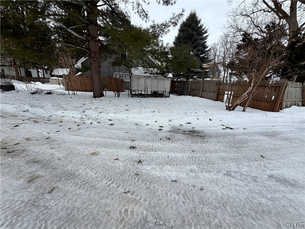 116 Phelps Street Watertown, NY 13601 - Photo 6 of 41