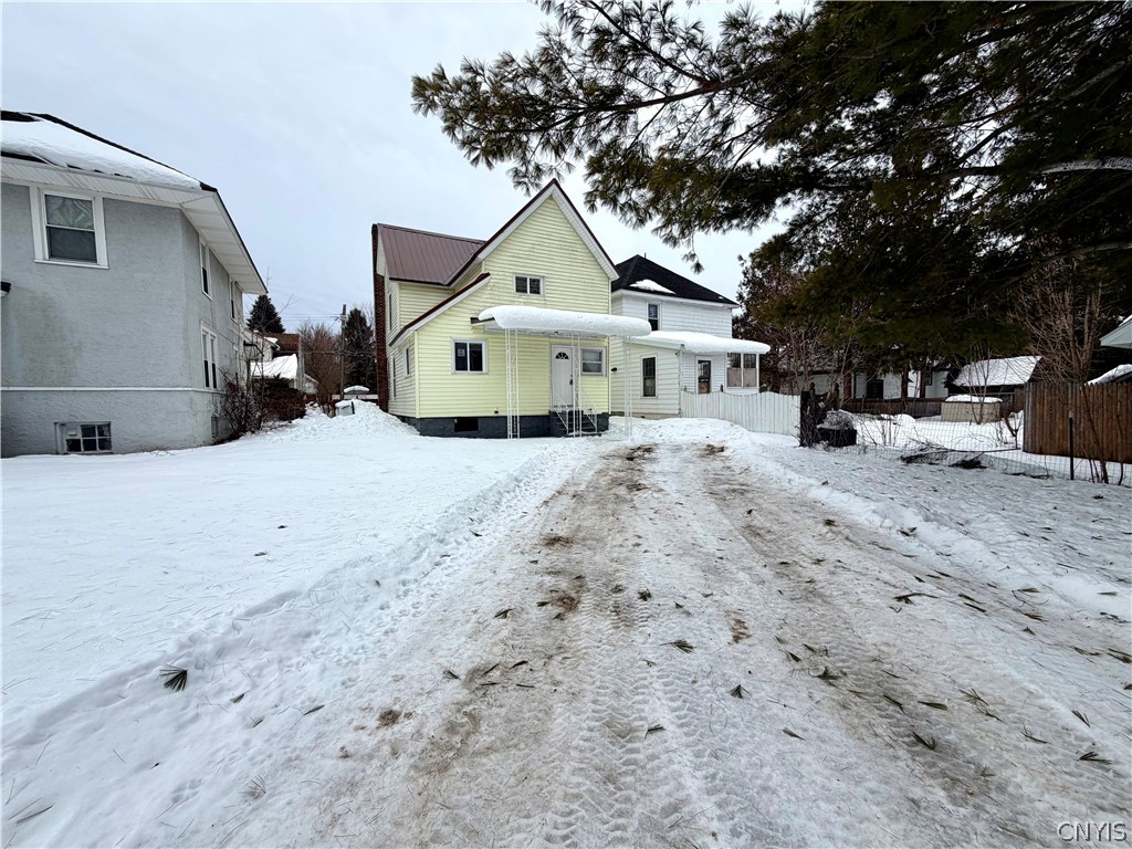 116 Phelps Street Watertown, NY 13601 - Photo 7 of 41