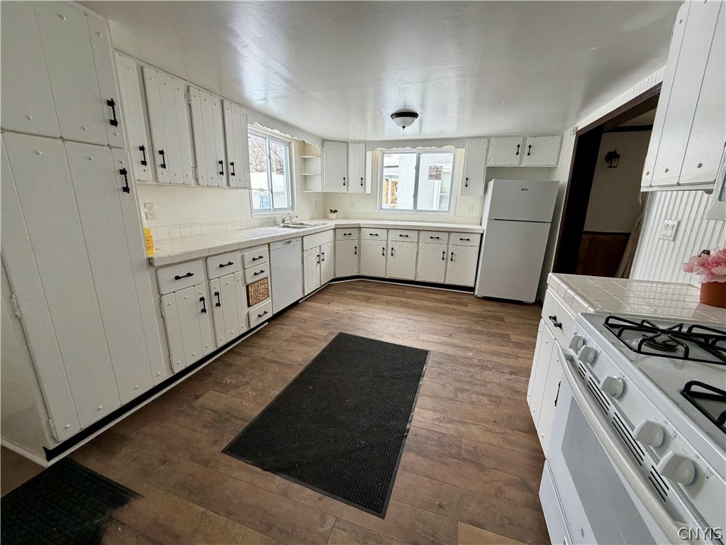 116 Phelps Street Watertown, NY 13601 - Photo 10 of 41