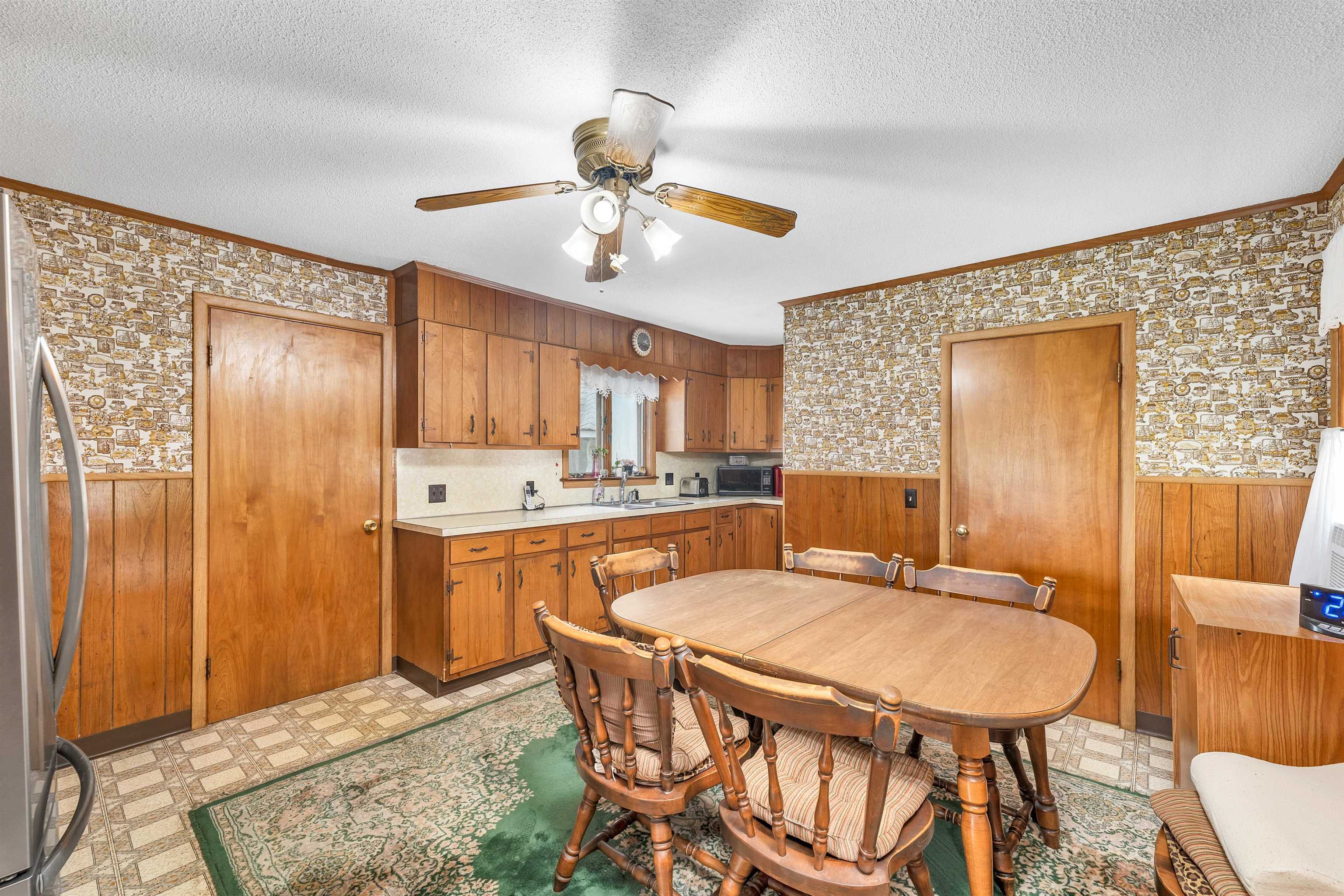 947 Wellington Road Manchester, NH 03104 - Photo 15 of 39 Gallery Image 15