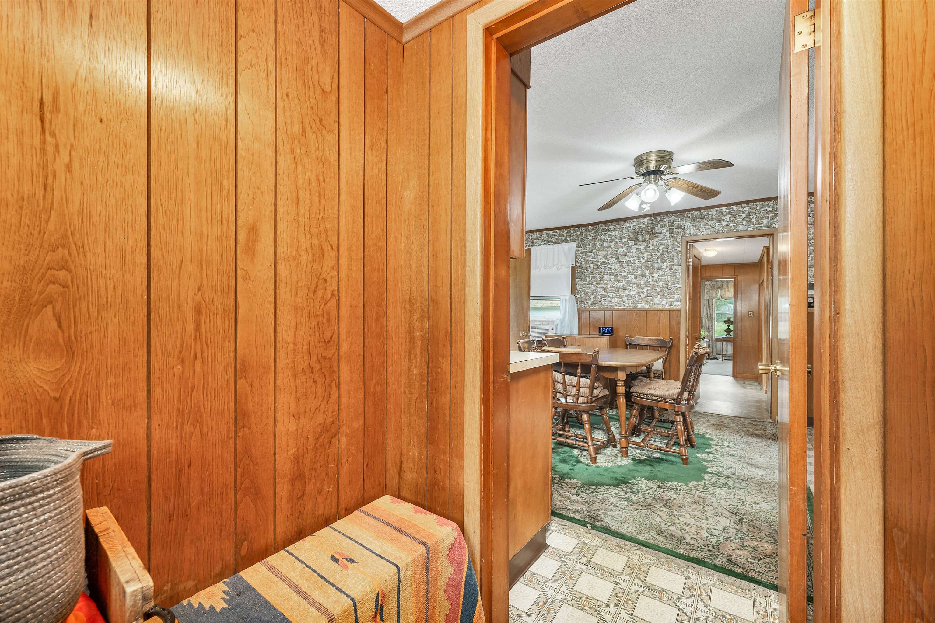 947 Wellington Road Manchester, NH 03104 - Photo 16 of 39 Gallery Image 16