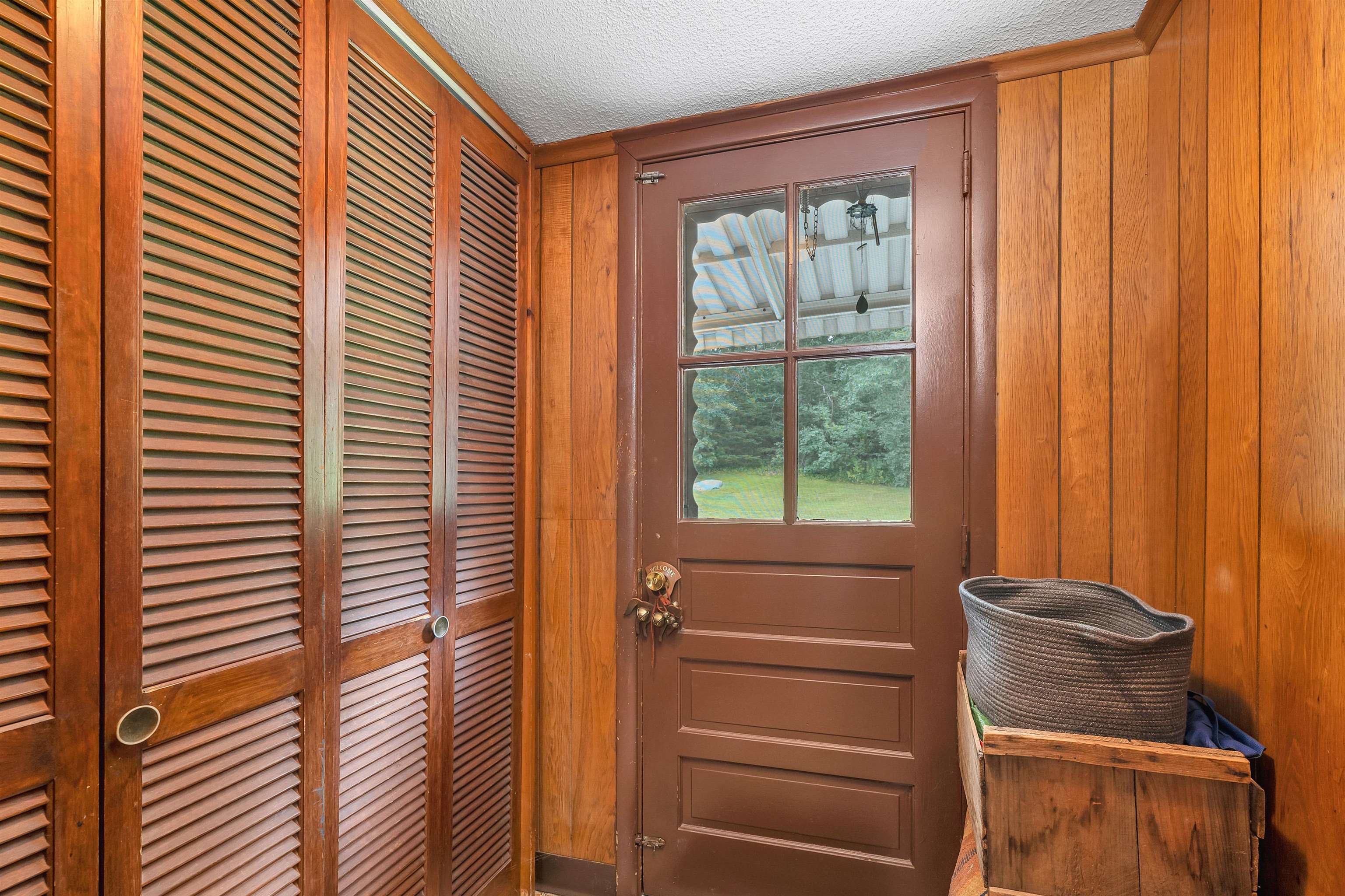 947 Wellington Road Manchester, NH 03104 - Photo 17 of 39 Gallery Image 17