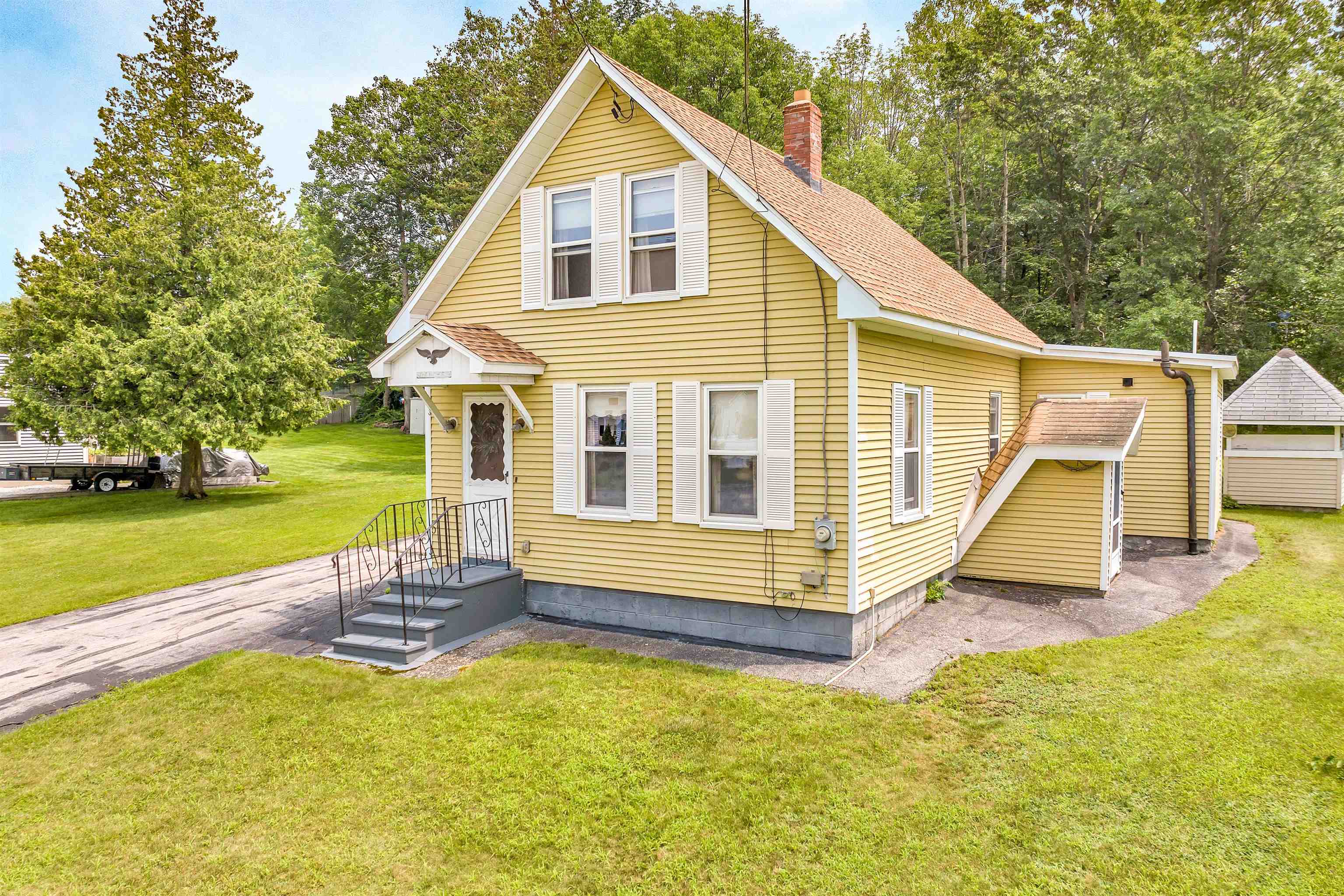 947 Wellington Road Manchester, NH 03104 - Photo 24 of 39 Gallery Image 24