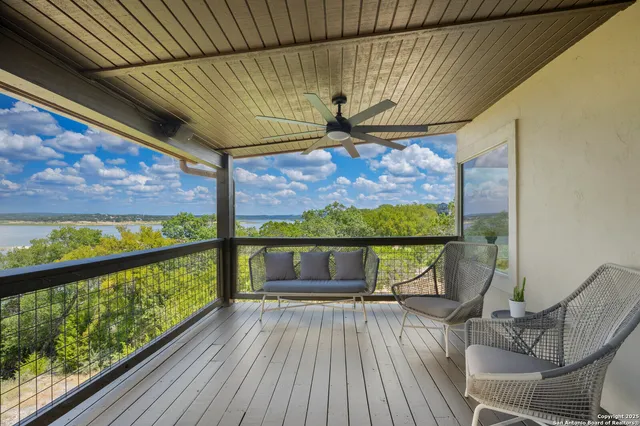 $1,299,999 | 361 Riviera Drive, Canyon Lake, TX 78133