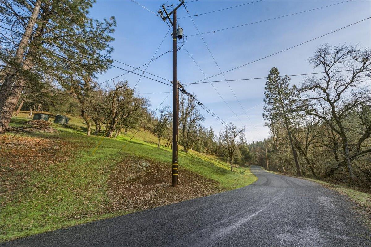15824 Clover Valley Road Grass Valley, CA 95949 - Photo 27 of 31