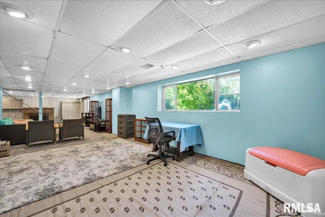 $165,000 | 1733 St Clair Drive, Pekin, IL 61554