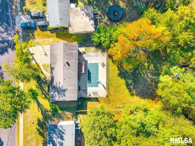 $165,000 | 1733 St Clair Drive, Pekin, IL 61554