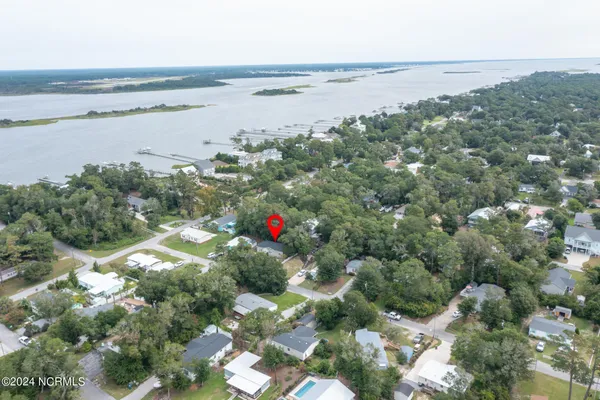 $497,000 | 314 Jones Street, Emerald Isle, NC 28594