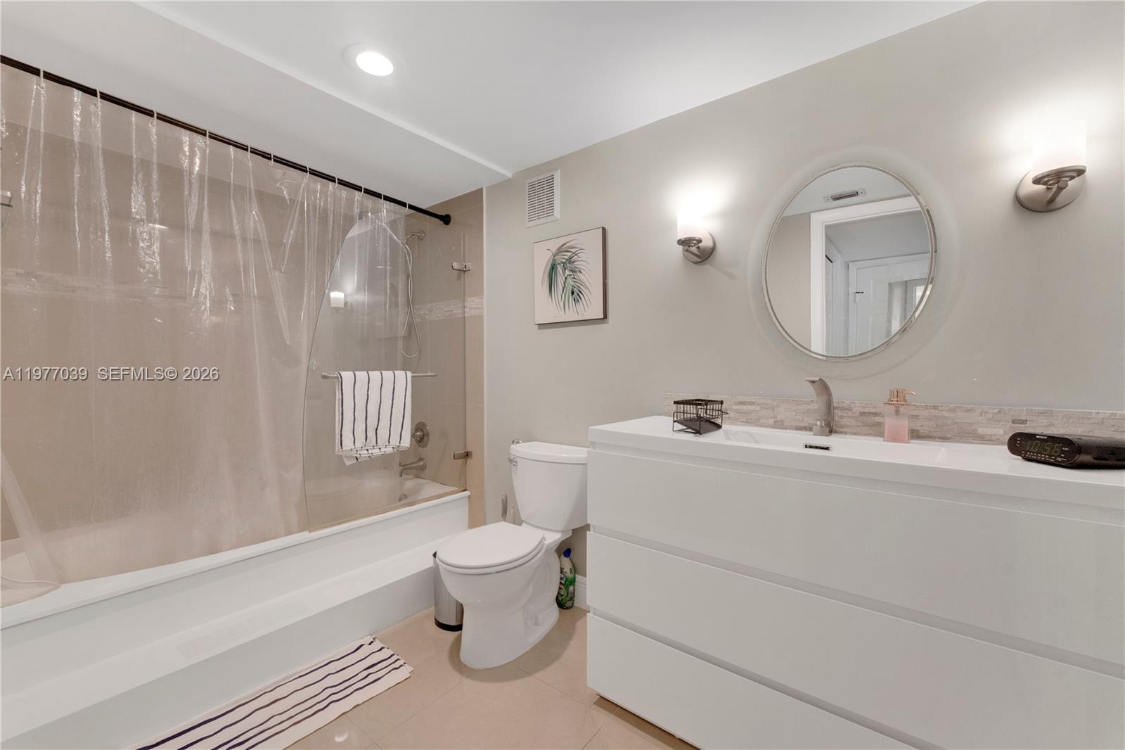 16200 Golf Club Road, Unit 102 Weston, FL 33326 - Photo 15 of 27