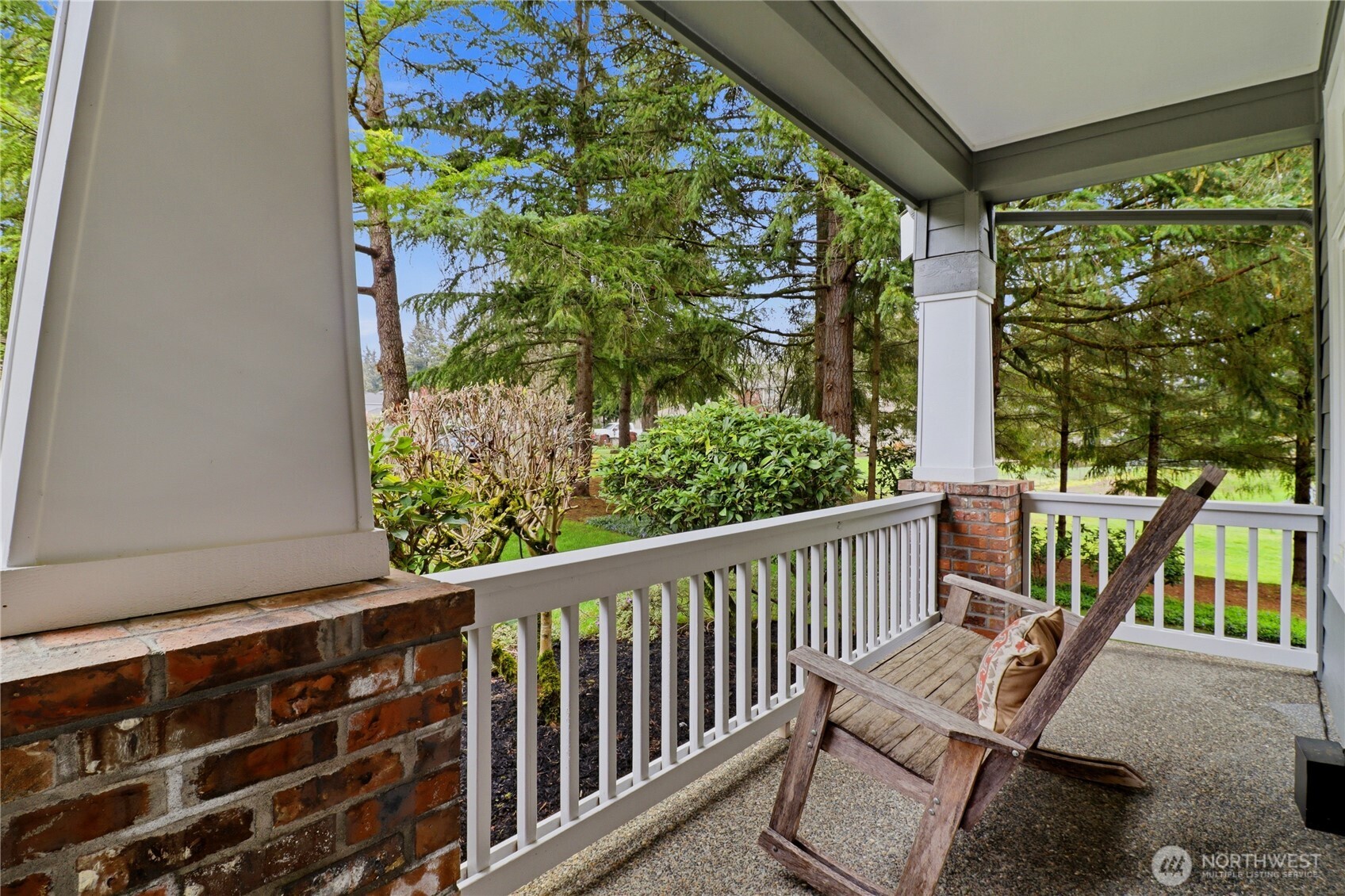 9632 Regency Loop Southeast Olympia, WA 98513 - Photo 3 of 40