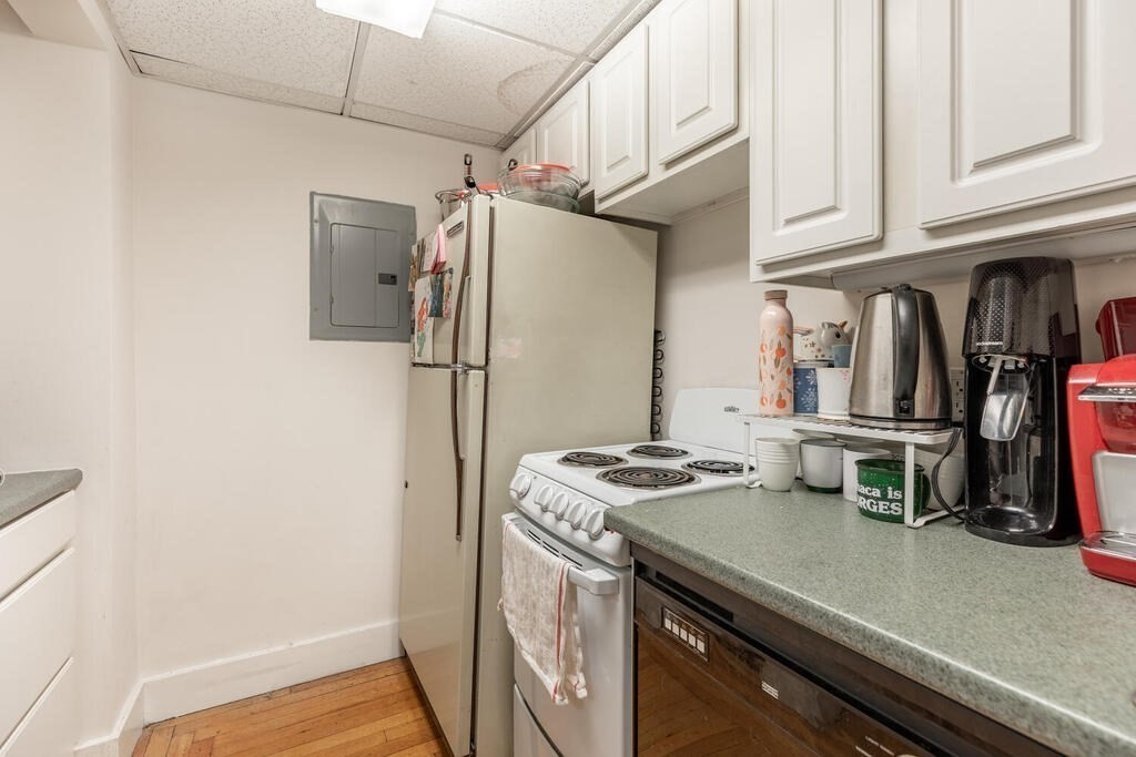 464 Commonwealth Avenue, Unit 27 Boston, MA 02215 - Photo 10 of 19