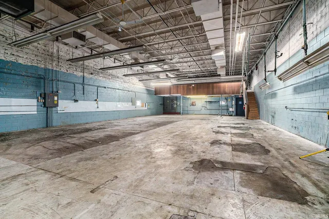 $1,300,000 | 114 South Main Street, Goshen, IN 46526