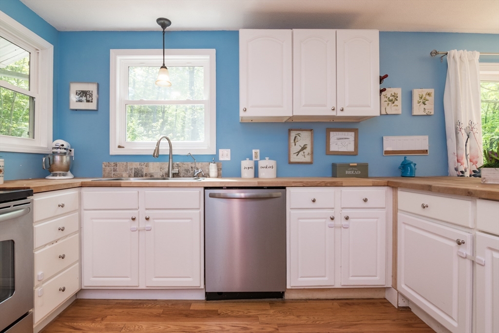 86 Amherst Road Belchertown, MA 01007 - Photo 16 of 41 Gallery Image 16