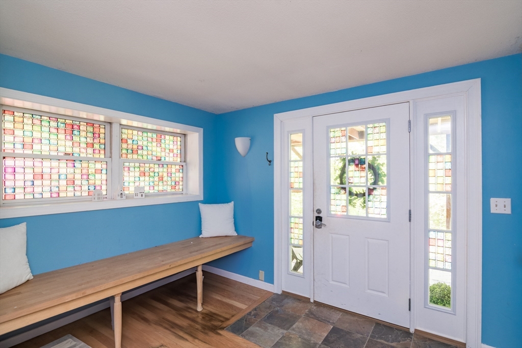 86 Amherst Road Belchertown, MA 01007 - Photo 5 of 41 Gallery Image 5