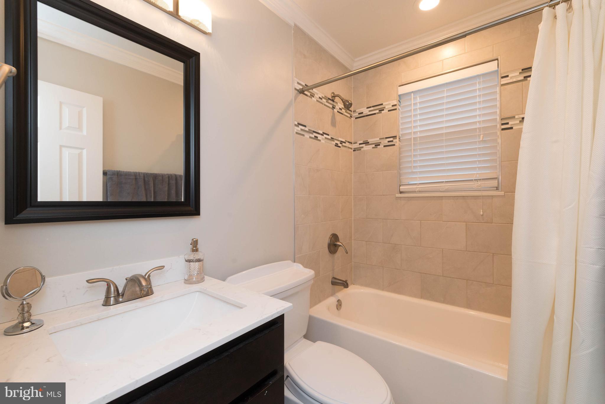 9009 Briar Road Baltimore, MD 21234 - Photo 12 of 30 Main Bath