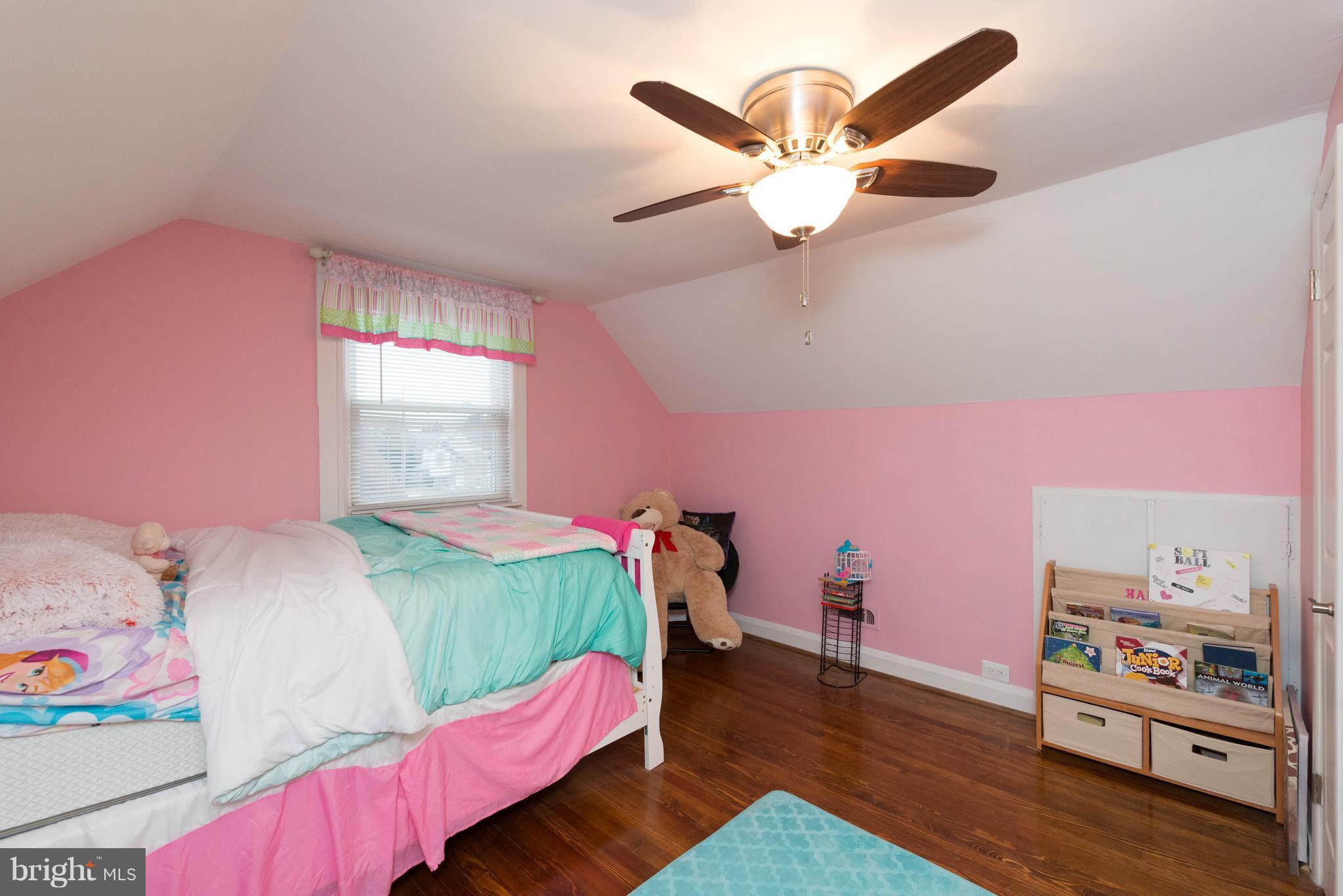 9009 Briar Road Baltimore, MD 21234 - Photo 16 of 30 Bedroom