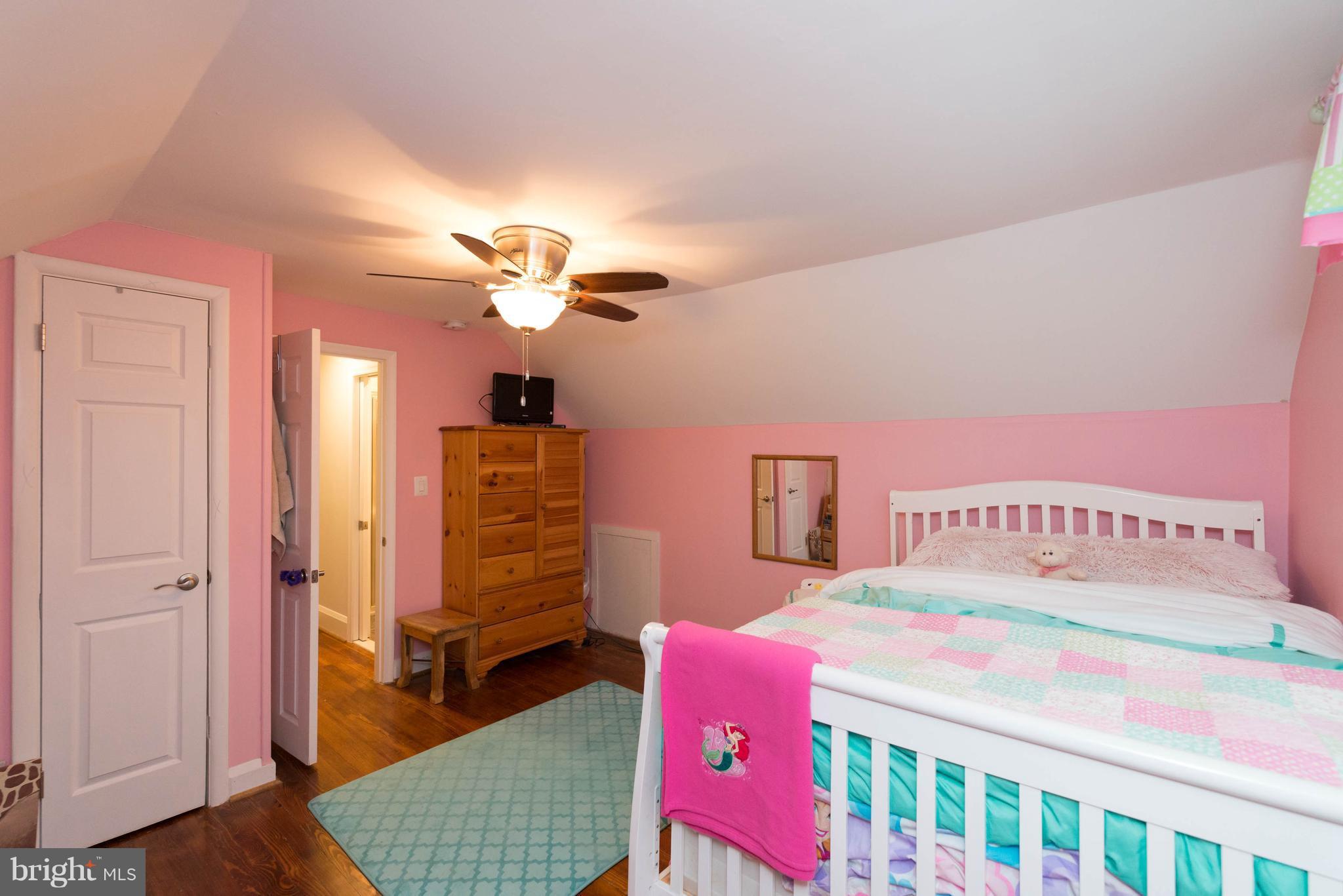 9009 Briar Road Baltimore, MD 21234 - Photo 17 of 30 Bedroom