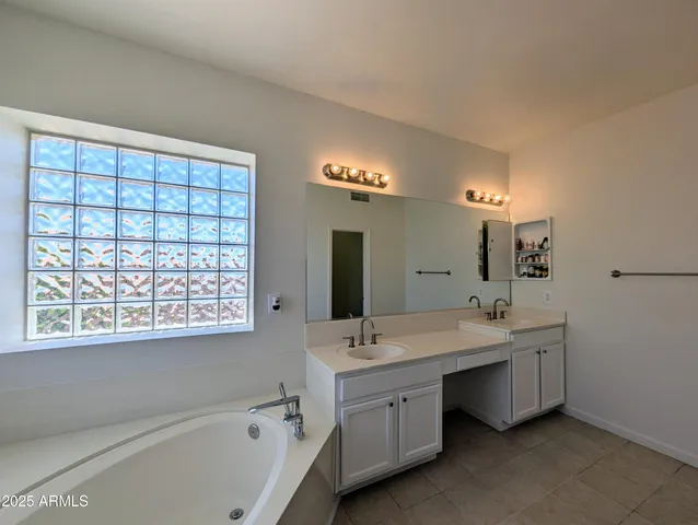 $637,980 | 12425 West Encanto Boulevard, Avondale, AZ 85392