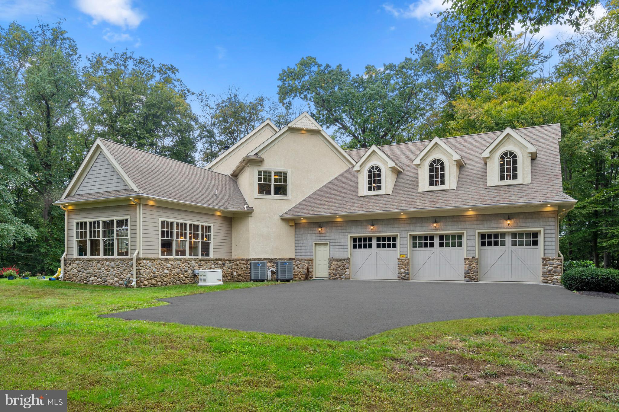 584 Corinne Road West Chester, PA 19382 - Photo 7 of 96 Garage