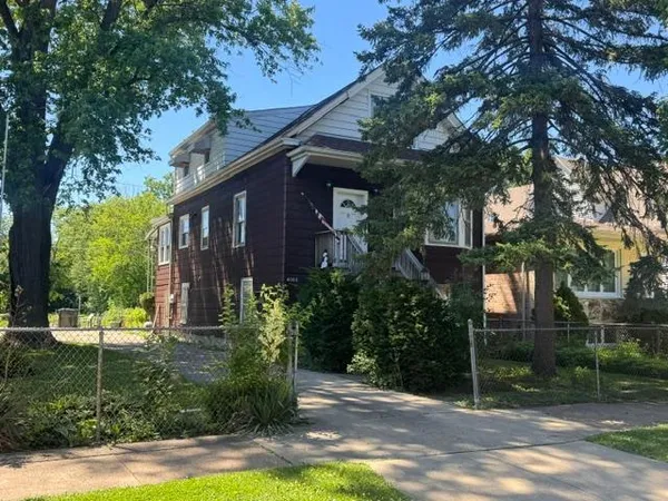 $599,900 | 4060 North Mobile Avenue, Chicago, IL 60634
