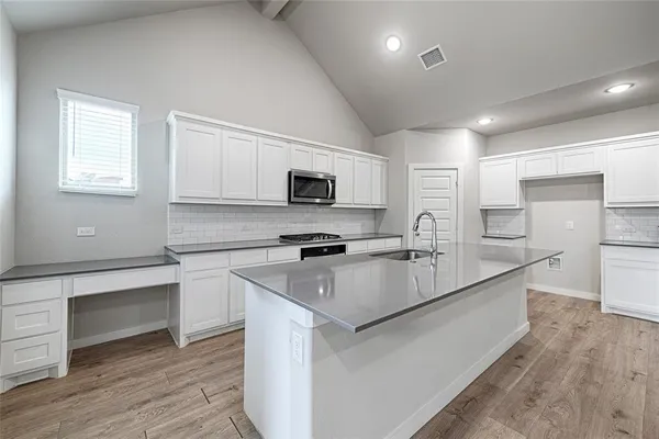 $425,000 | 1802 Balfour Bend, Forney, TX 75126