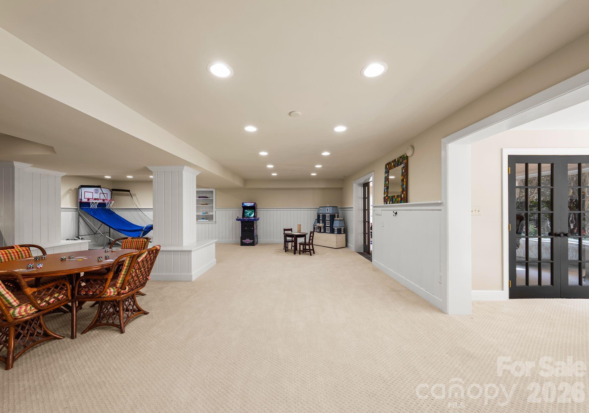 7024 Riesman Lane Charlotte, NC 28210 - Photo 39 of 48