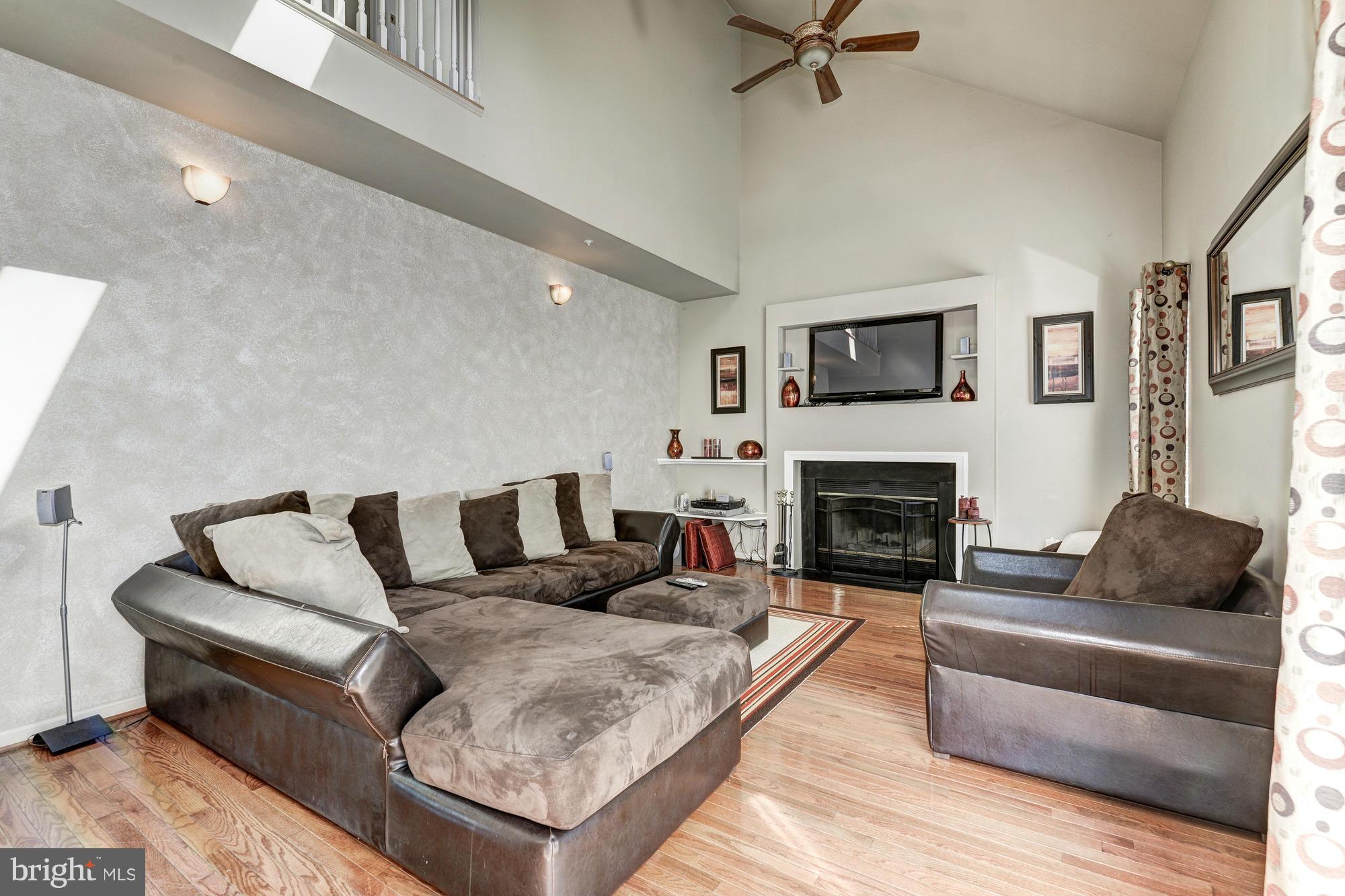 3804 Asquith Court Springdale, MD 20721 - Photo 11 of 30 Family Room