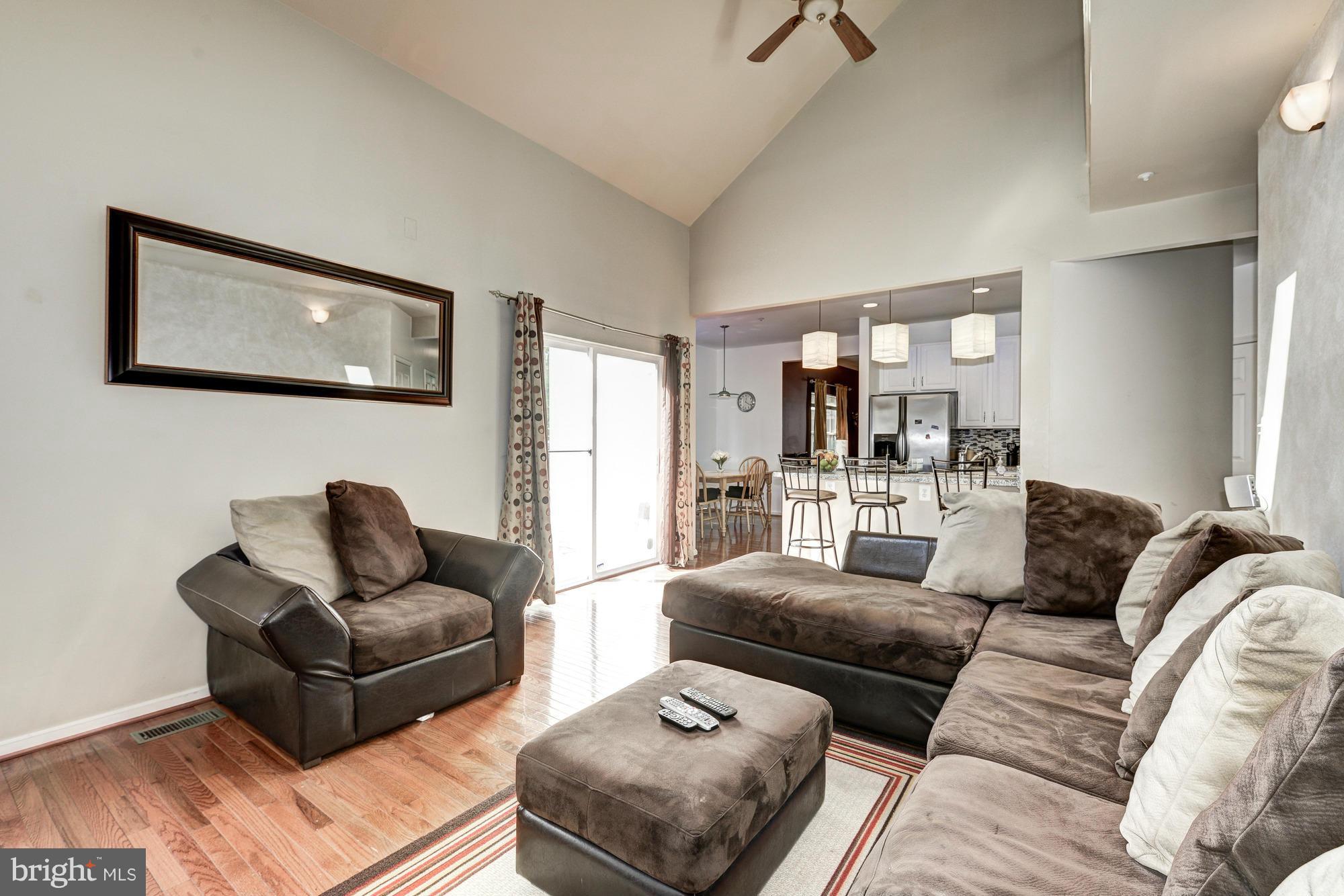 3804 Asquith Court Springdale, MD 20721 - Photo 13 of 30 Family Room