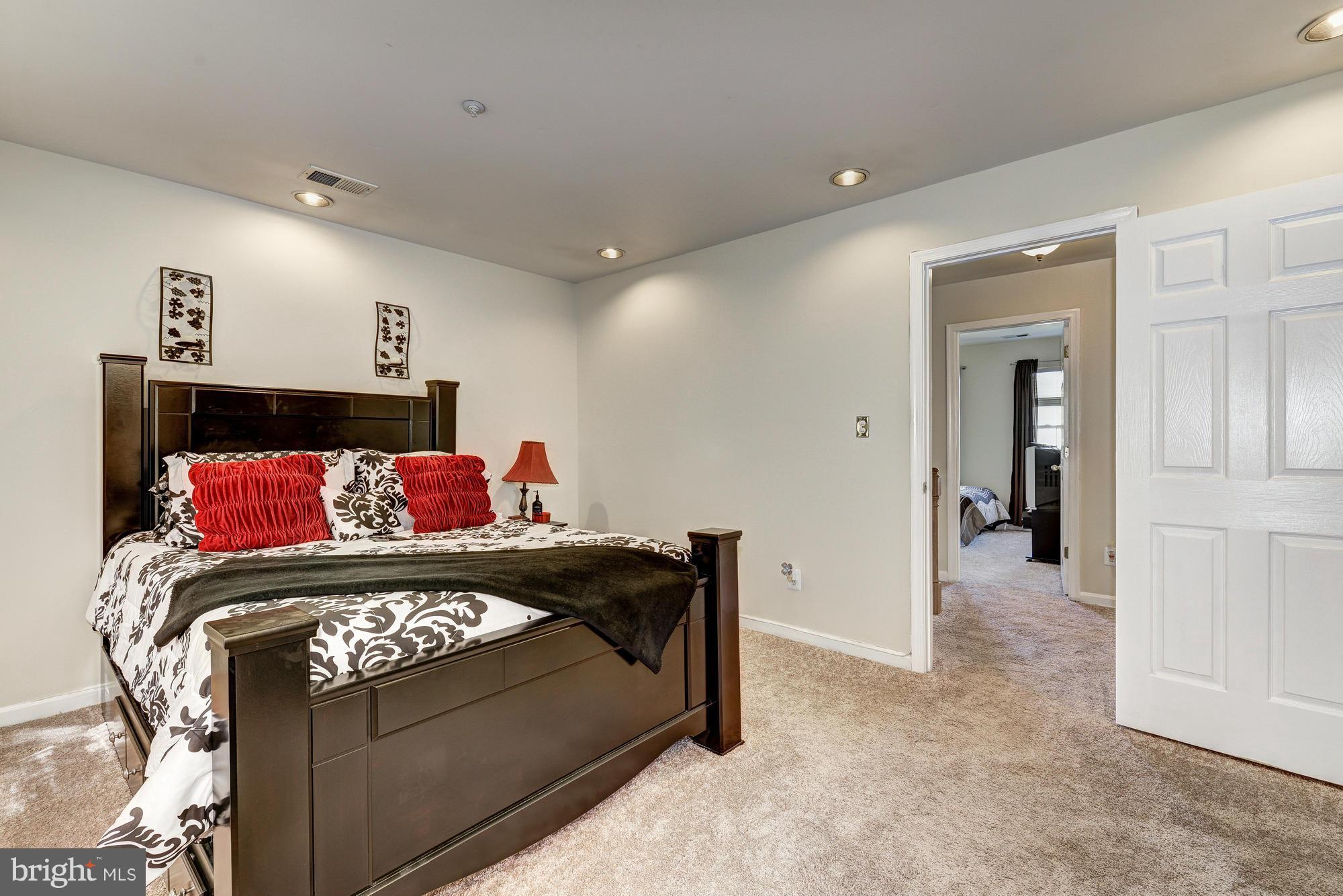 3804 Asquith Court Springdale, MD 20721 - Photo 15 of 30 Bedroom (Master)