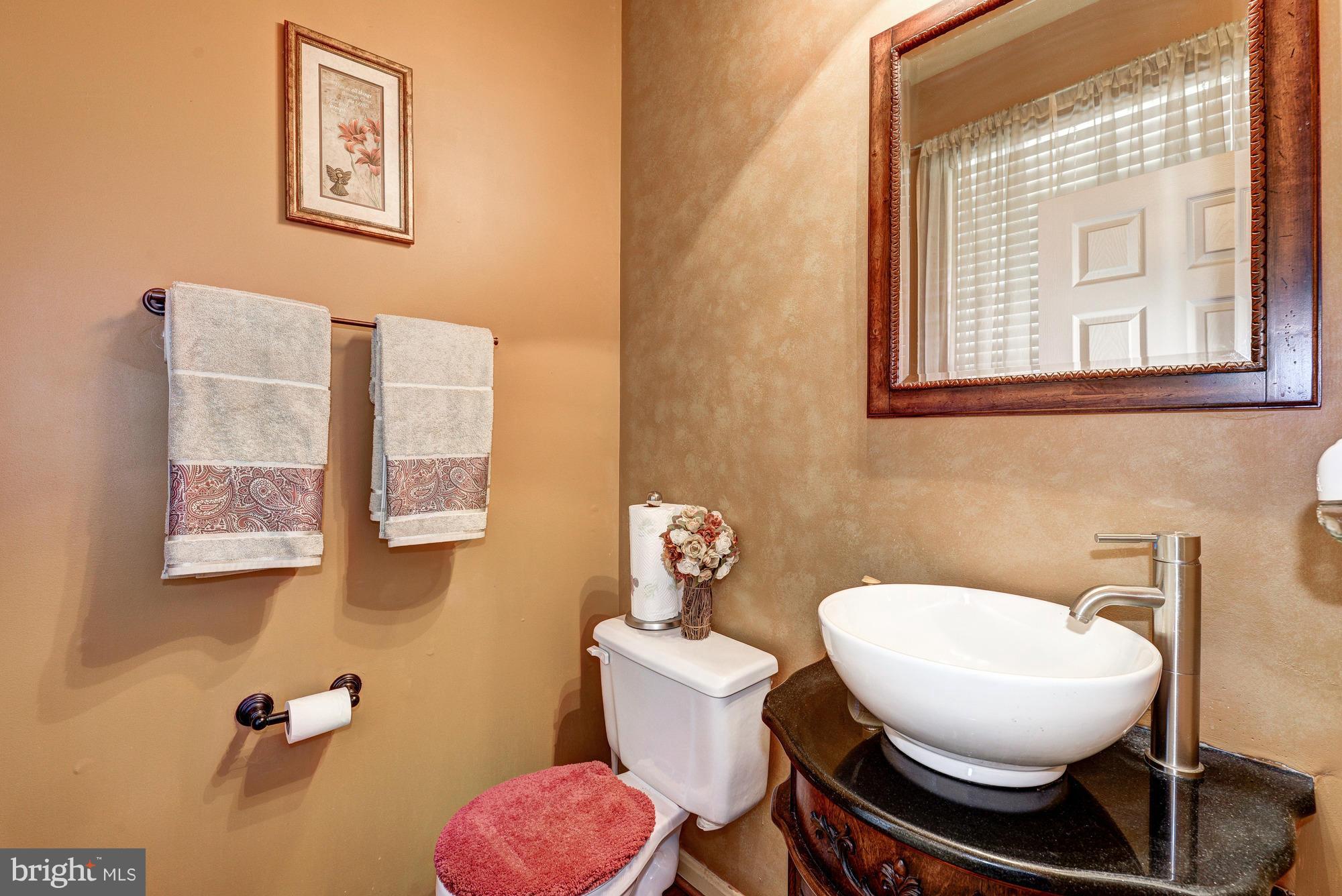 3804 Asquith Court Springdale, MD 20721 - Photo 4 of 30 Bath