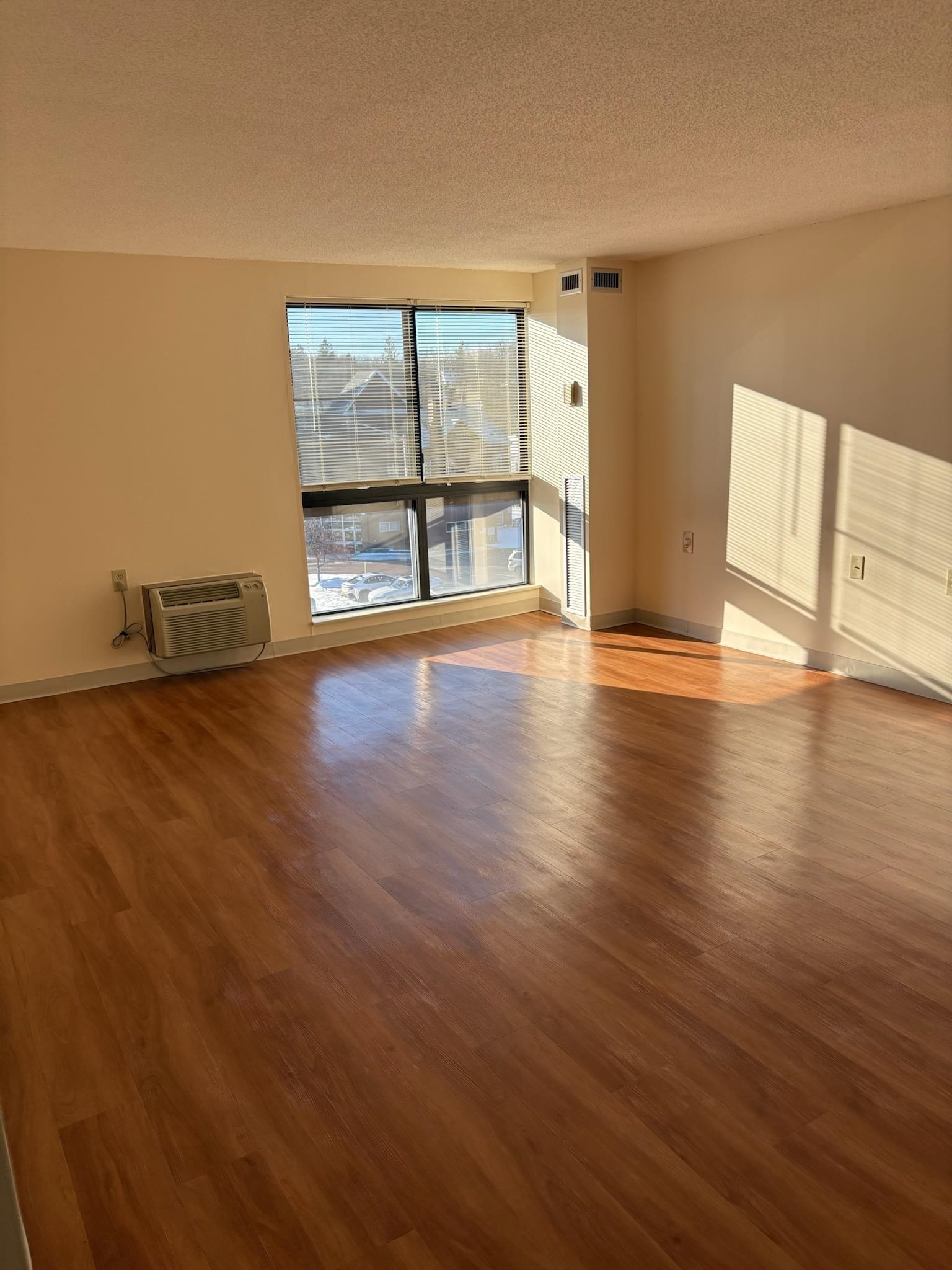 5 Green Street, Unit 408 Dover, NH 03820 - Photo 11 of 11