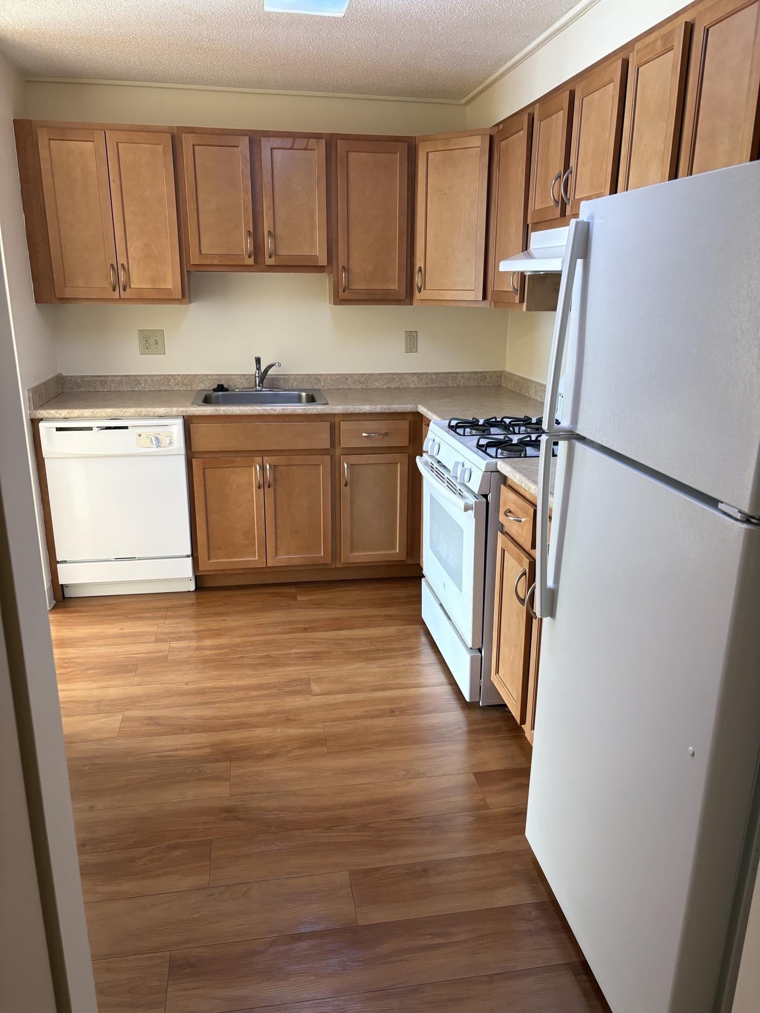 5 Green Street, Unit 408 Dover, NH 03820 - Photo 10 of 11