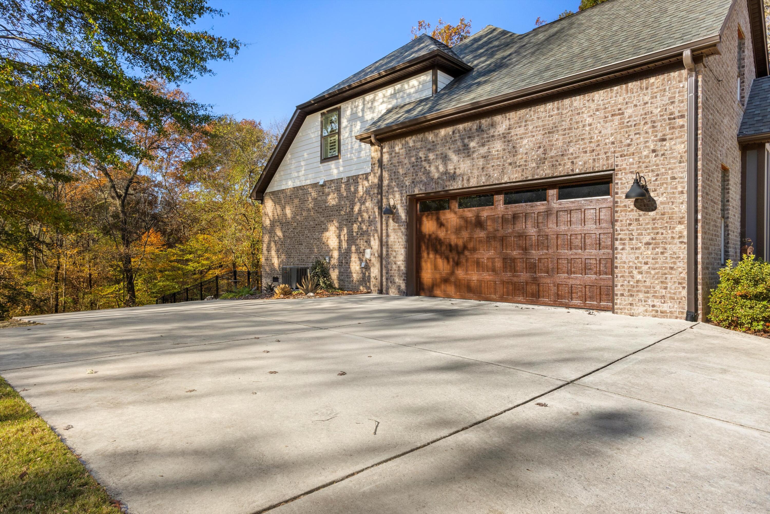 7914 Short Tail Springs Road Ooltewah, TN 37363 - Photo 6 of 55 09-2M6A7826