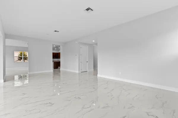 $5,300 | 15054 Wildwood Circle, Westlake, FL 33470