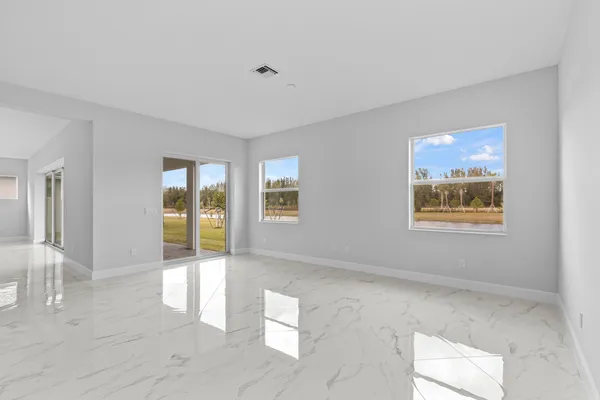 $5,300 | 15054 Wildwood Circle, Westlake, FL 33470