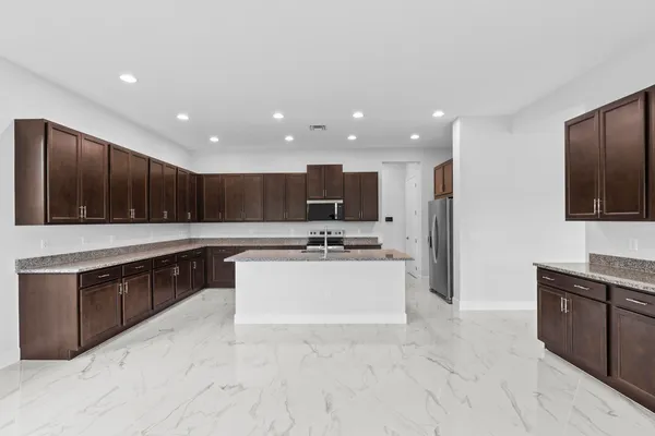 $5,300 | 15054 Wildwood Circle, Westlake, FL 33470