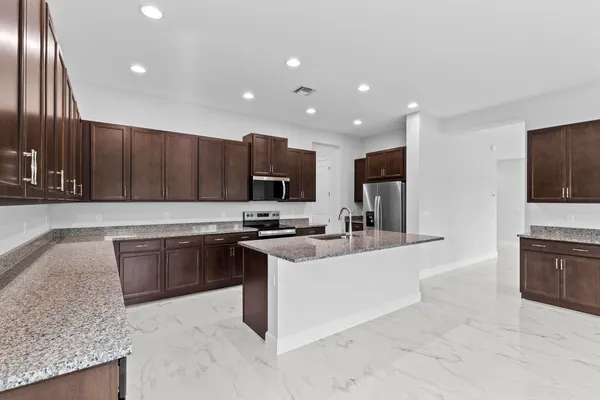 $5,300 | 15054 Wildwood Circle, Westlake, FL 33470