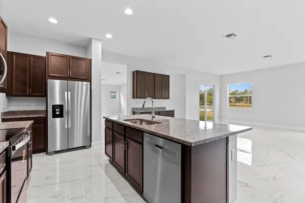 $5,300 | 15054 Wildwood Circle, Westlake, FL 33470