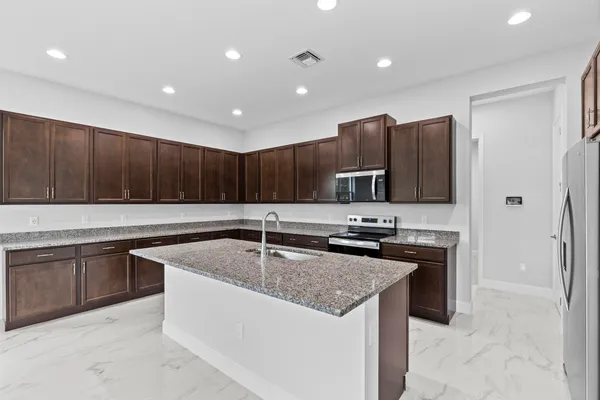 $5,300 | 15054 Wildwood Circle, Westlake, FL 33470