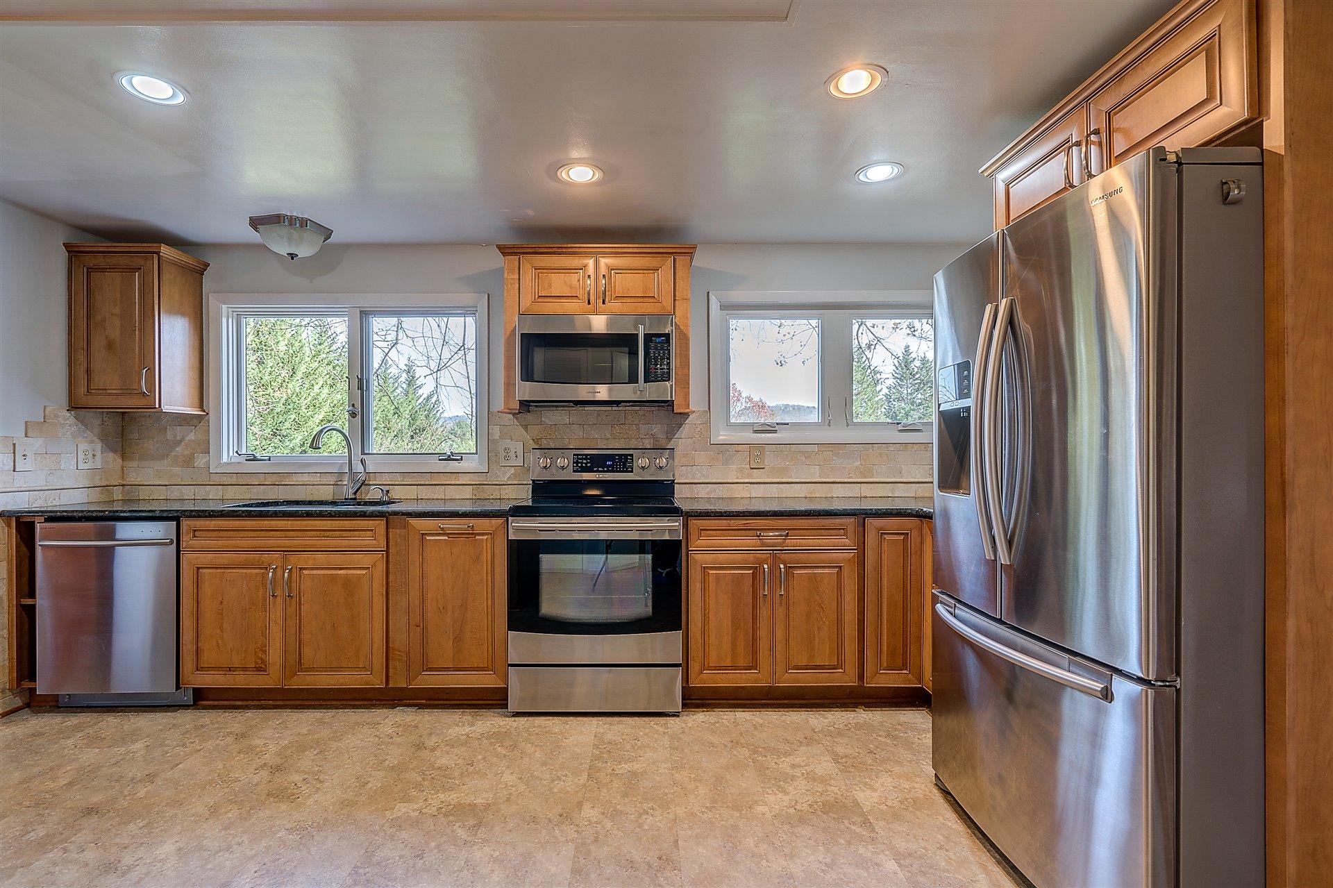 3622 Winding Way Road Southwest Roanoke, VA 24015 - Photo 16 of 37 14-DSC00146-2_47-2_48-2_49-2_50-2
