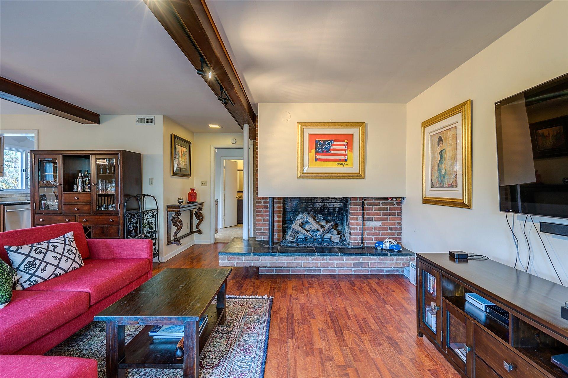3622 Winding Way Road Southwest Roanoke, VA 24015 - Photo 8 of 37 06-DSC00101-2_2-2_3-2_4-2_5-2