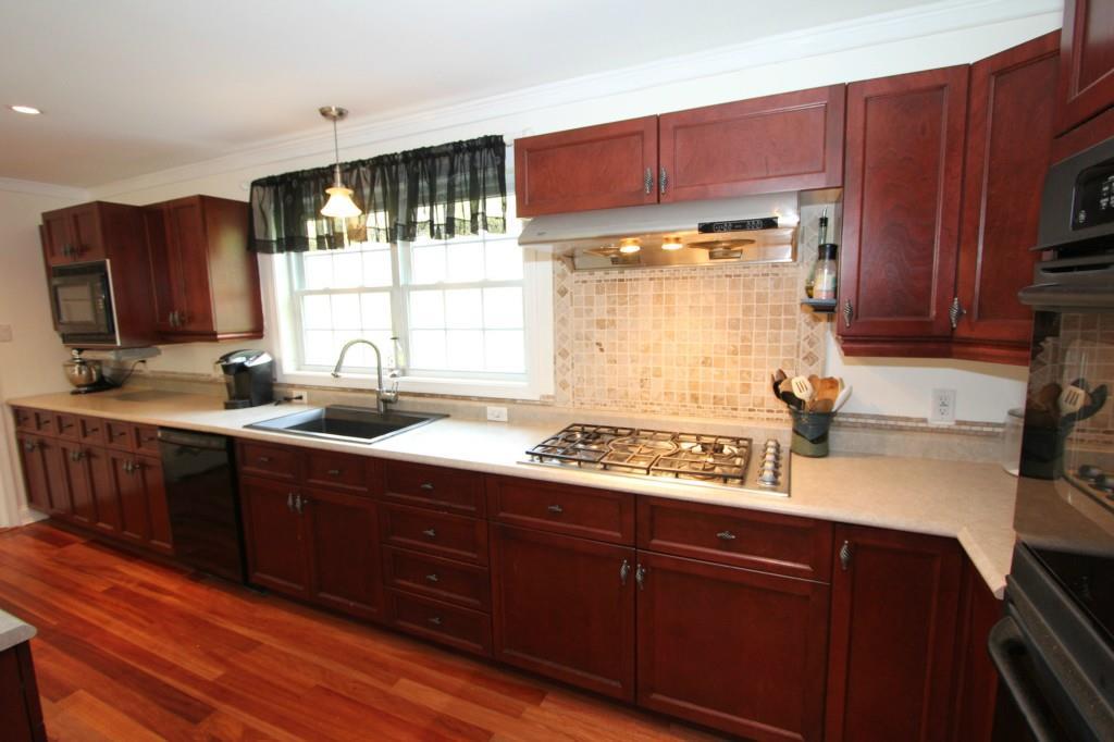 32 Astrid Drive Cumberland Center, ME 04021 - Photo 11 of 34 Photo