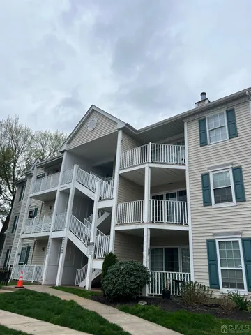 $2,450 | 262 Kempsey Drive, North Brunswick, NJ 08902