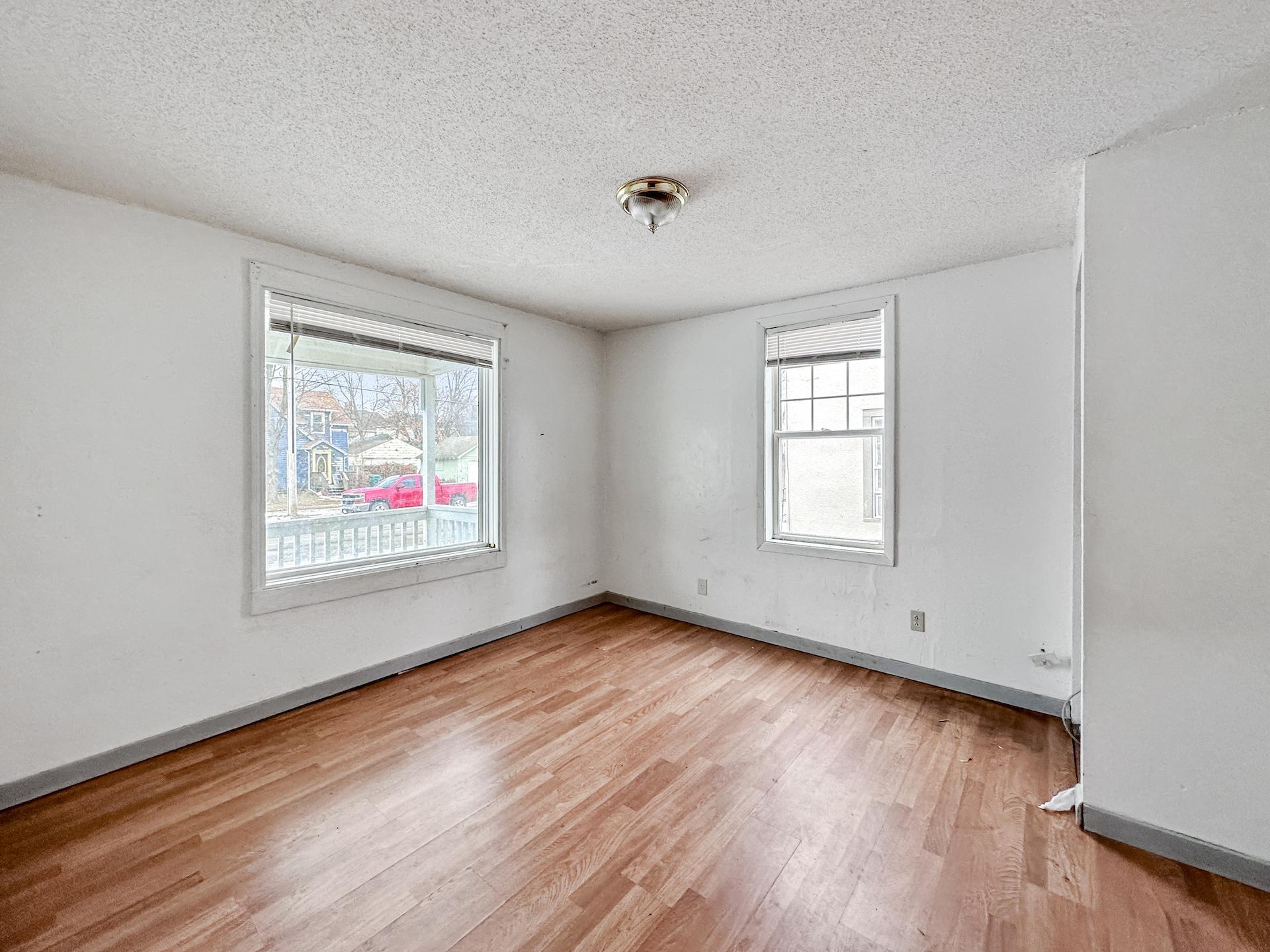 309 3rd Avenue Southwest Austin, MN 55912 - Photo 5 of 9