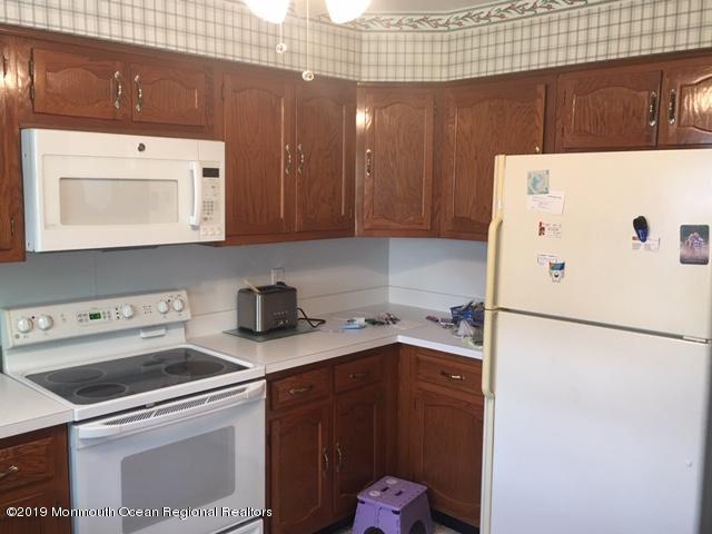 3 A Spring Street, Unit 50 Whiting, NJ 08759 - Photo 8 of 20 IMG_0327