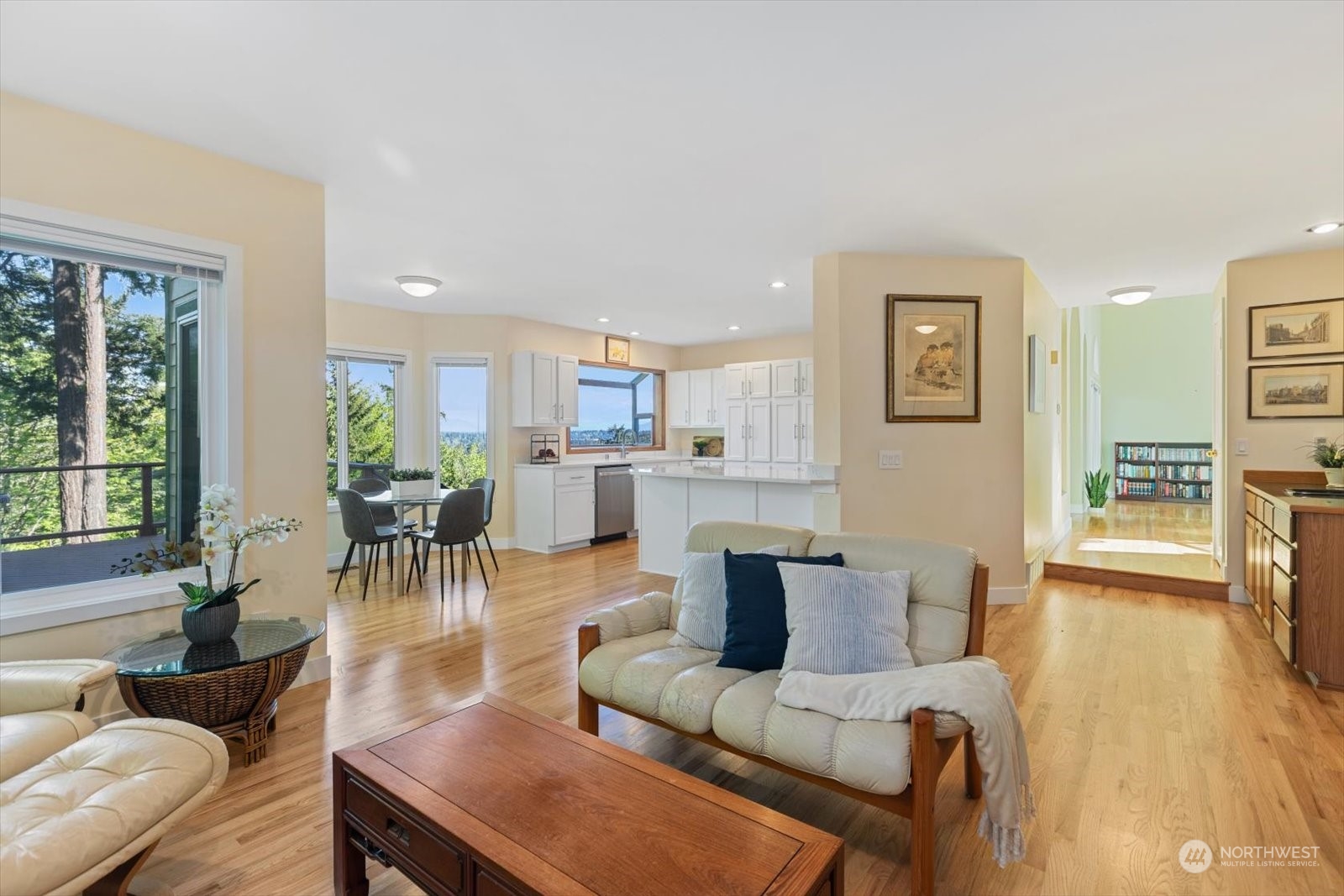 15208 93rd Place Northeast Bothell, WA 98011 - Photo 15 of 38 Gallery Image 15