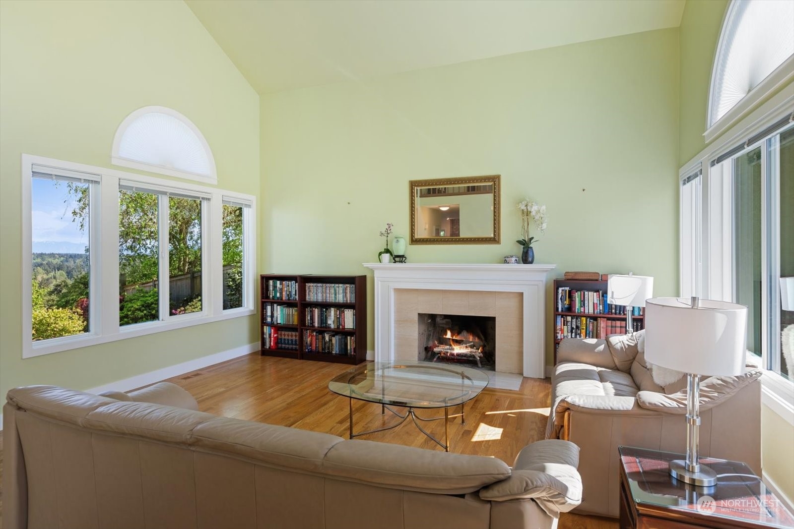 15208 93rd Place Northeast Bothell, WA 98011 - Photo 3 of 38 Gallery Image 3